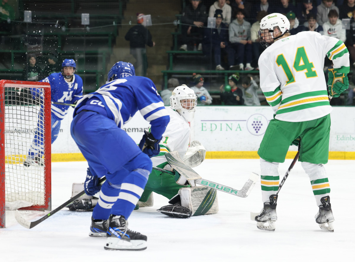 Minnetonka vs Edina Feb11-23 Jeff Lawler40